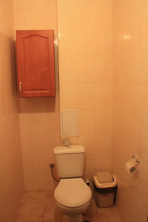Apartments on Parkaniya 2a Mukacheve Bagian luar foto