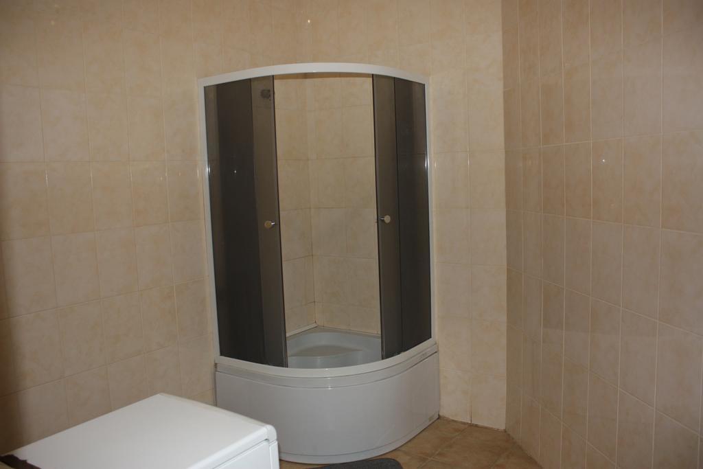 Apartments on Parkaniya 2a Mukacheve Bagian luar foto