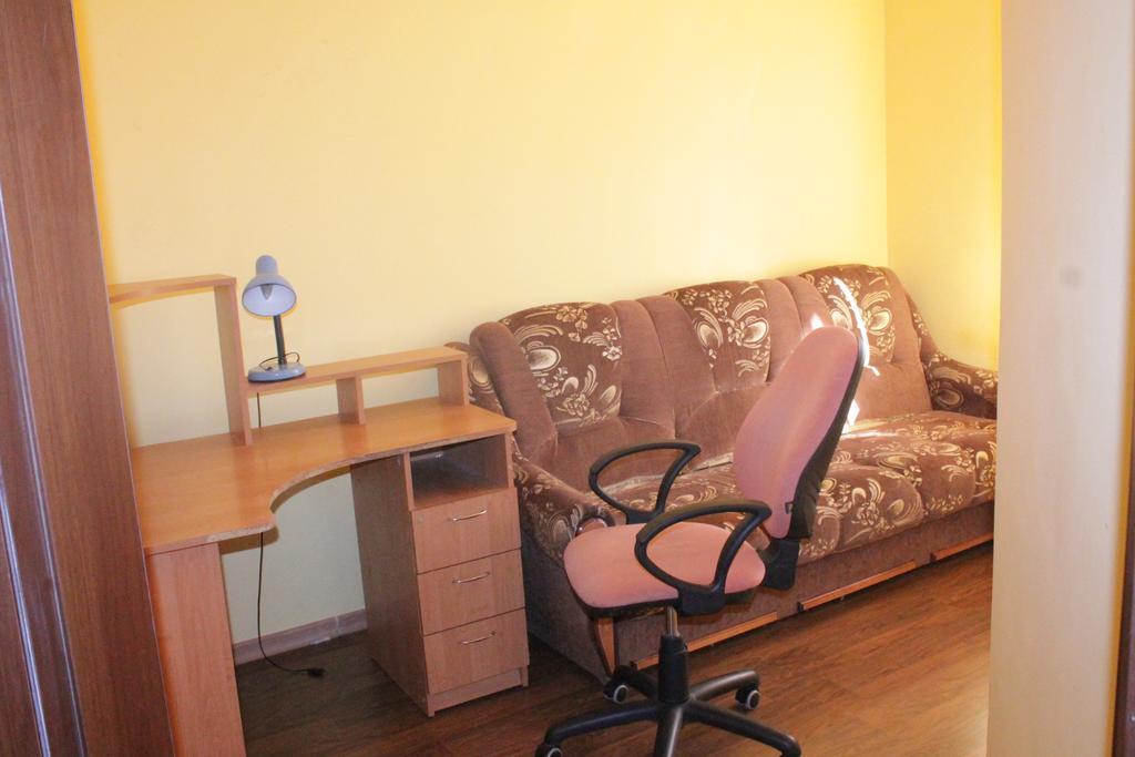Apartments on Parkaniya 2a Mukacheve Bagian luar foto